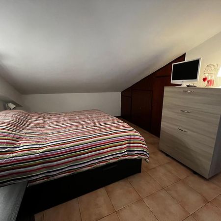 Ferienwohnung Mansardina A Pochi Passi Da Roma Morlupo Exterior foto
