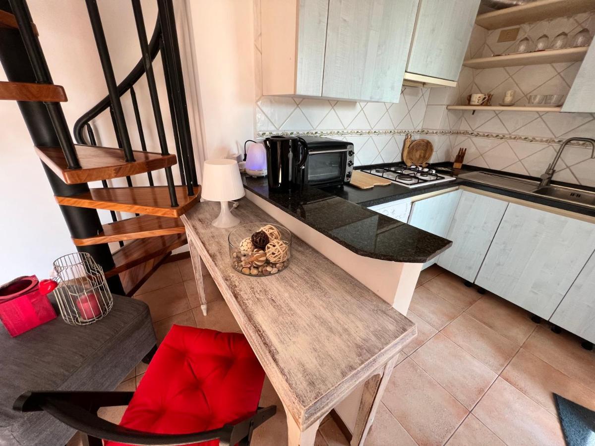 Ferienwohnung Mansardina A Pochi Passi Da Roma Morlupo Exterior foto